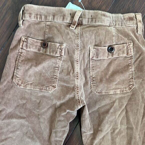 Textile Elizabeth & James Corduroy NEW Flared Jeans - Size 28 - NWT - Picture 6 of 6